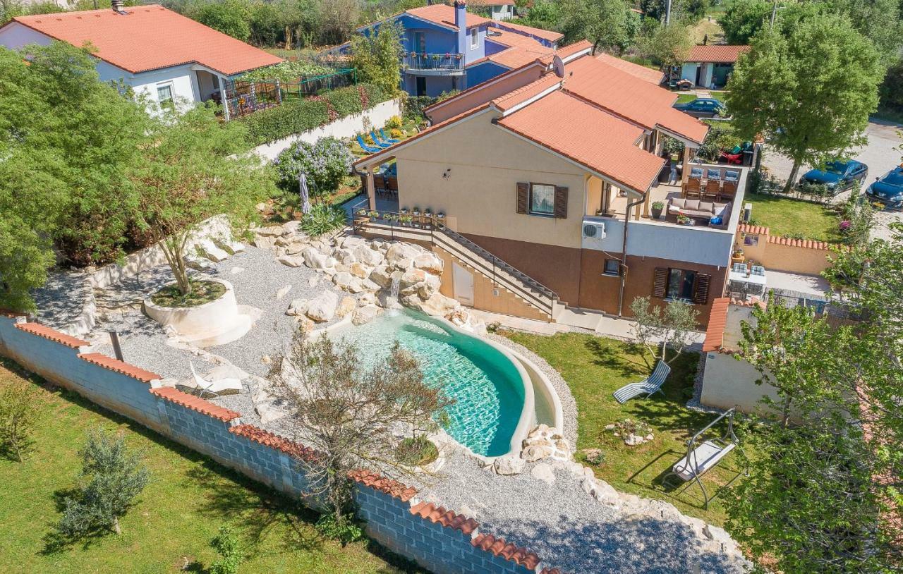 Terra Rossa Apartment Loborika